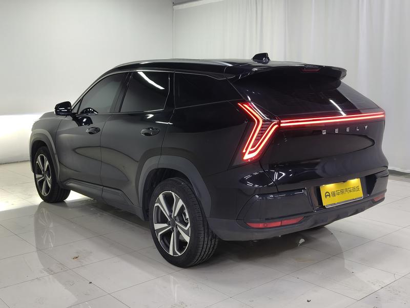 Geely Boyue L 2025