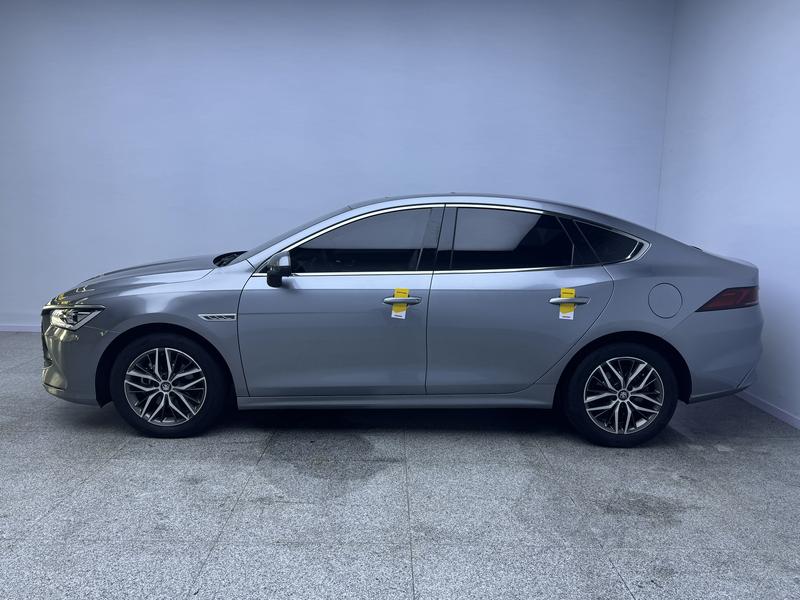 BYD Qin PLUS DM 2021