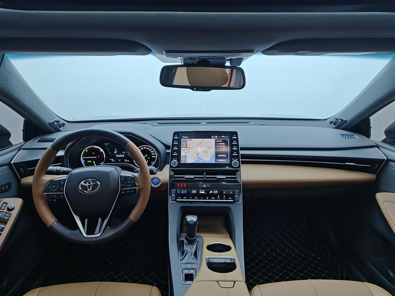 Toyota Asian Dragon 2019