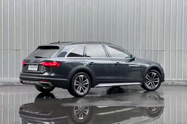 Audi Audi A4 (imported) allroad quattro Explorer