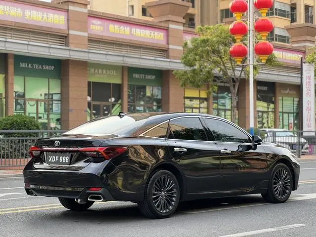 TOYOTA Asian dragon 2.0L XLE Exclusive Edition Country VI