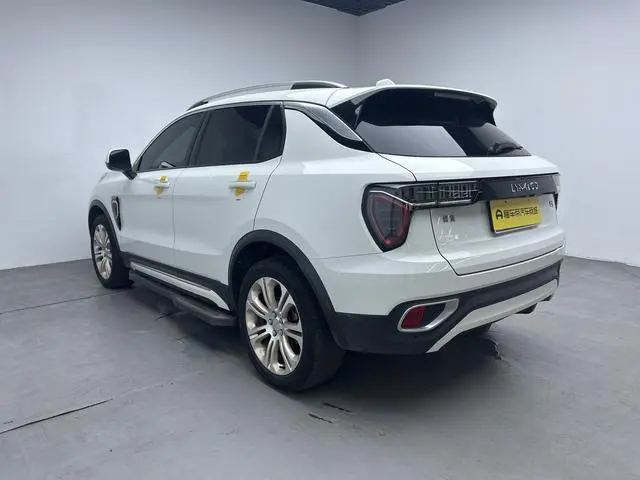 LYNK & CO Lynk 01 2.0T two-wheel drive Pro version