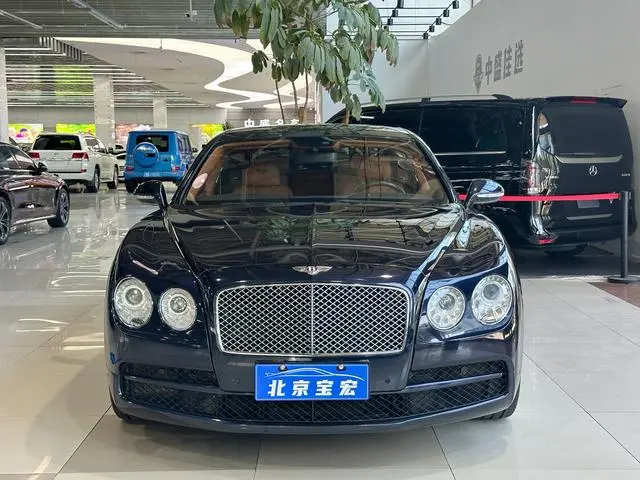 Bentley Flying 4.0T V8 Standard Edition