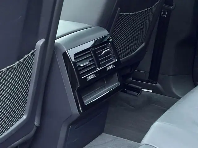 Volkswagen Touareg 3.0 TSI Sharp Edition
