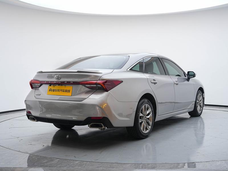 Toyota Asian Dragon 2019