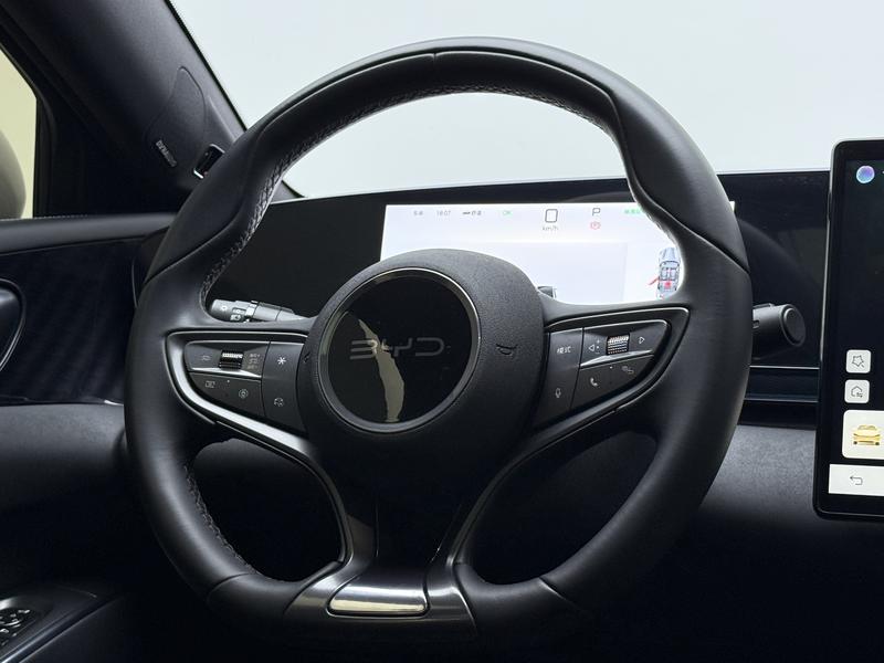 BYD seal 2025