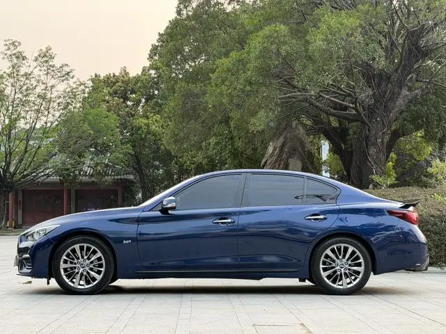 Infiniti Infiniti Q50L 2.0T Premium Version Country VI