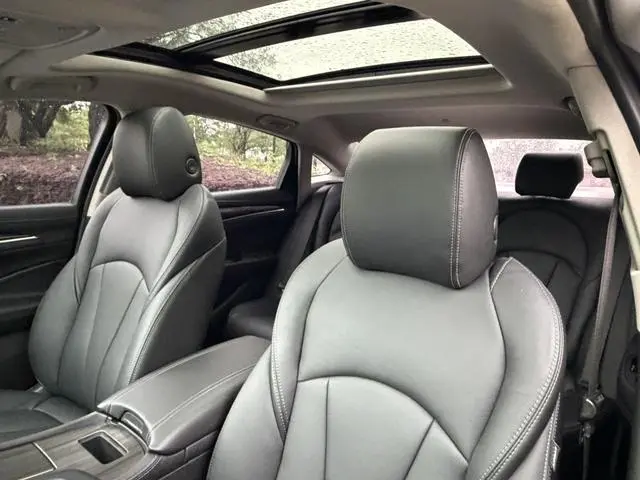 Buick Lacrosse 552T luxury