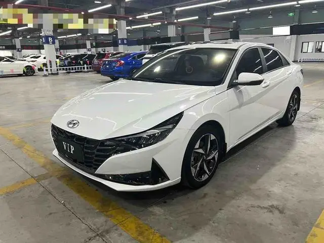Hyundai Elantra 1.5L CVT GLX Elite Edition