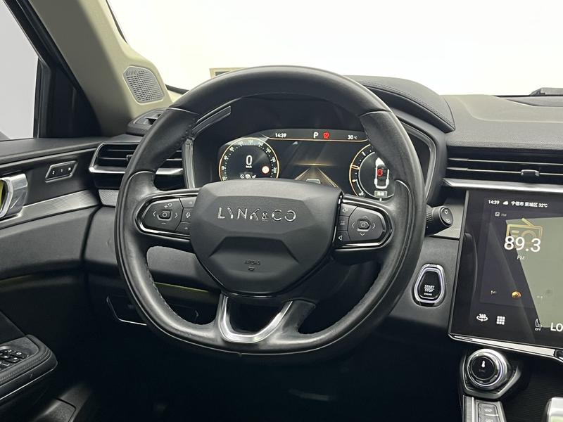 Lynk & Co Link 01 2021