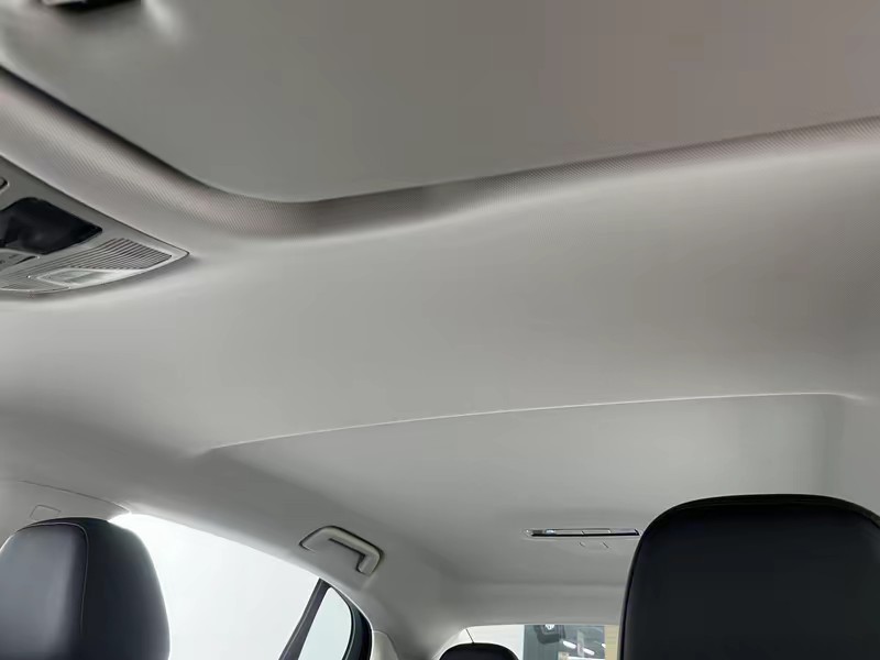 Hongqi Hongqi E-QM5 2025