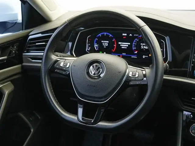 Volkswagen Sagitar 280TSI DSG Beyond Edition