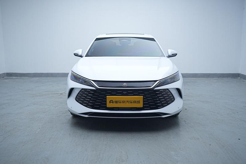 BYD Qin L DM 2024