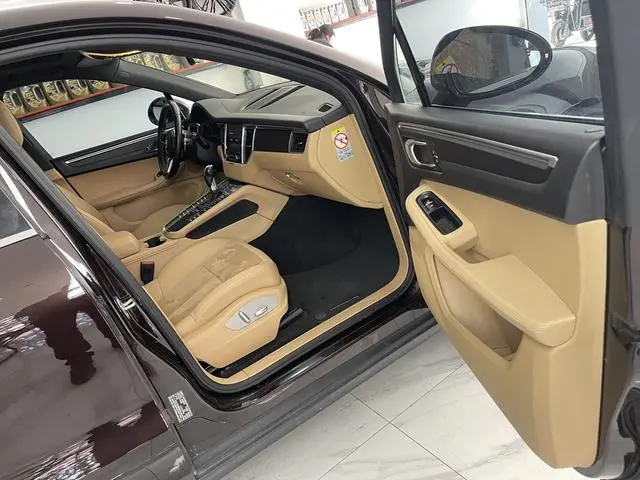 Porsche Macan Macan 2.0T
