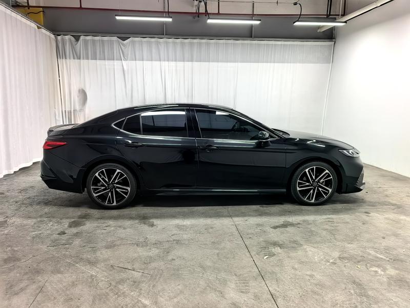 Toyota Camry 2024