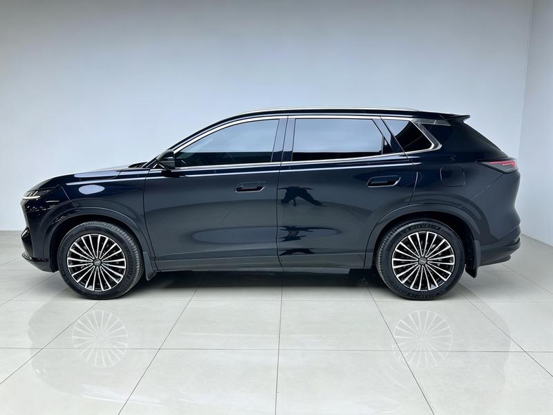 Aeolus Aeolus L8 PHEV 2025