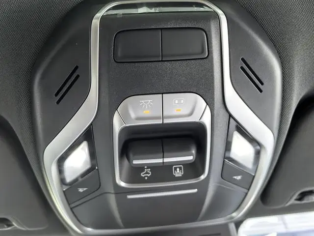 Geely Xingrui 1.5T rocker version