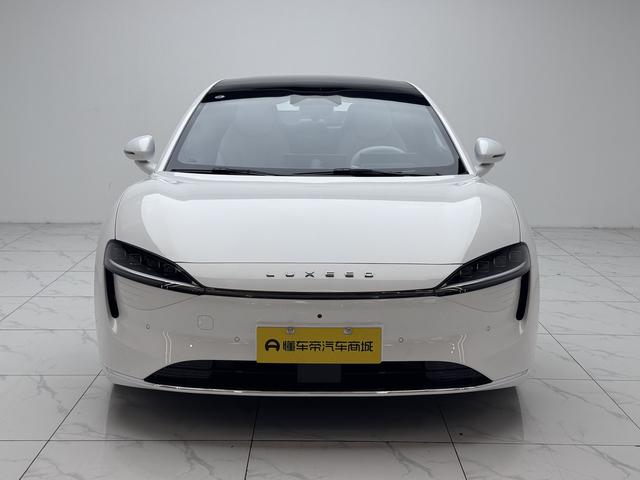 Luxeed Zhijie S7 2024