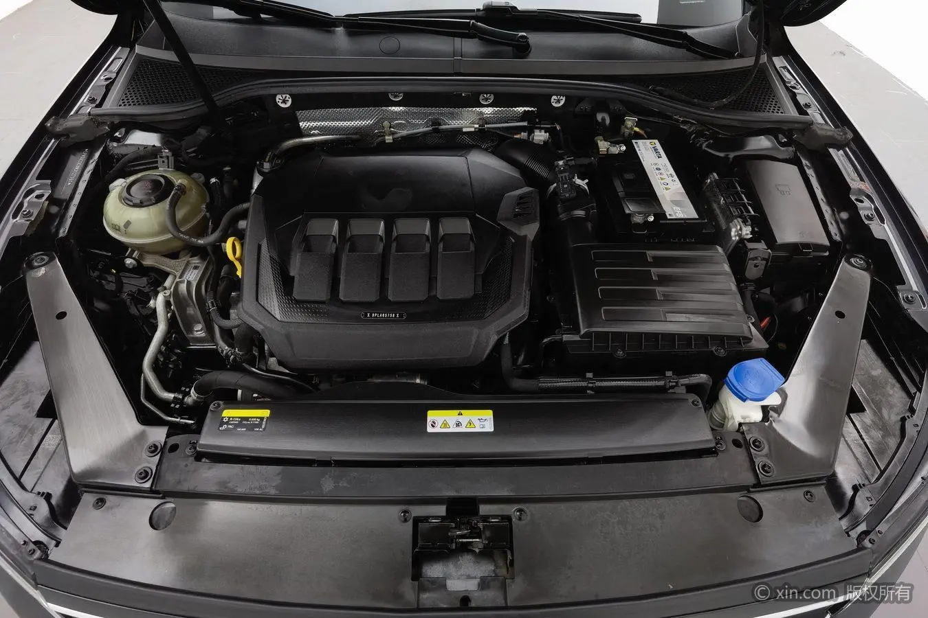 Volkswagen Magotan 330TSI DSG Luxury