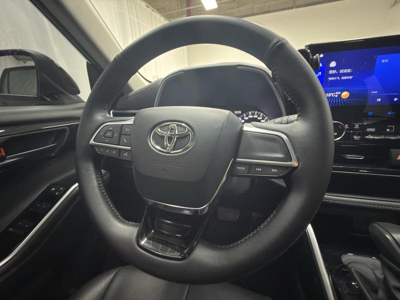 Toyota Highlander 2023