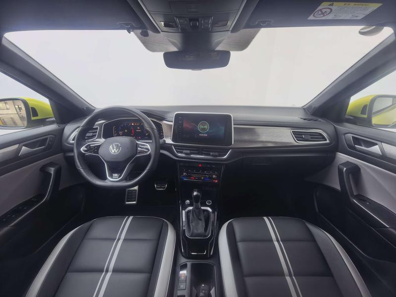 Volkswagen T-Roc 2023