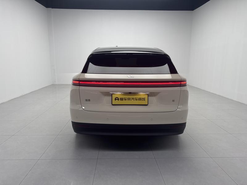 Li Auto Ideal i6 2025