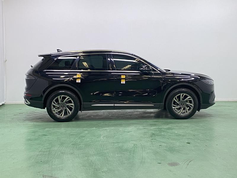 Lincoln adventurer 2023