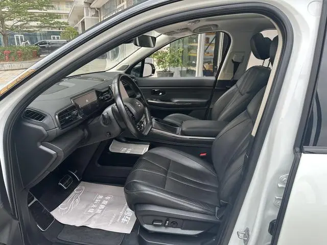 NIO NIO ES8 415KM base version seven seats