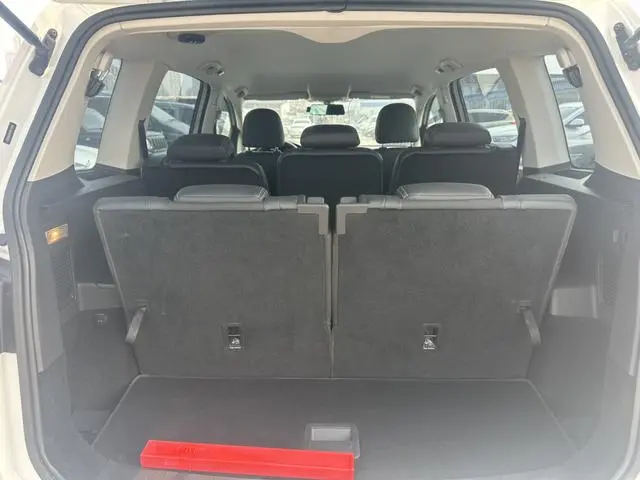 Volkswagen Touran L 280TSI automatic comfort Edition