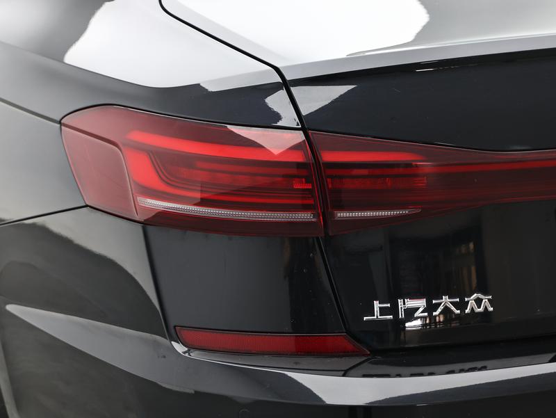 Volkswagen Passat 2025