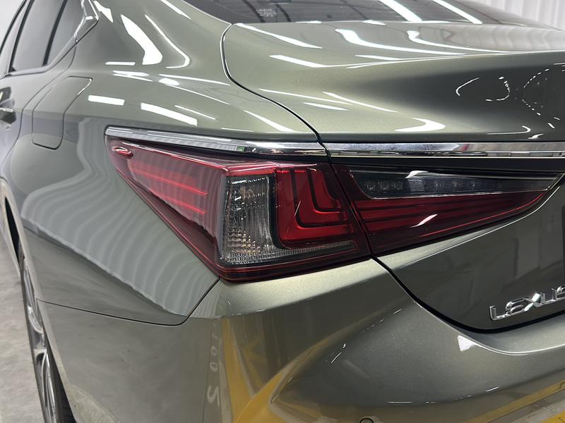 Lexus Lexus ES 2022