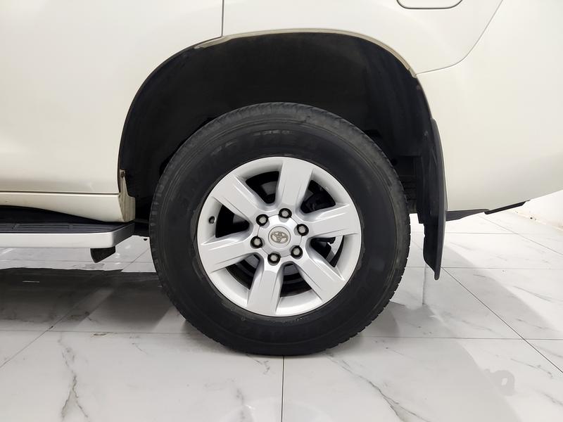 Toyota Prado 2016