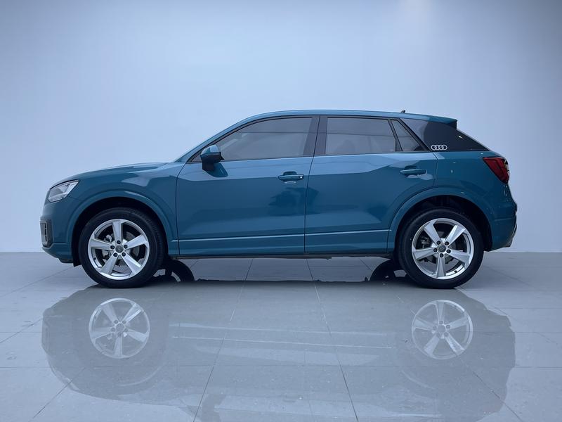 Audi Audi Q2L 2021