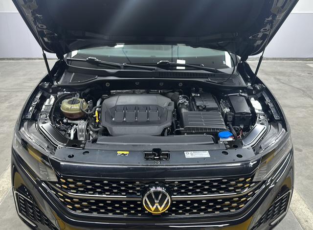 Volkswagen Passat 2023