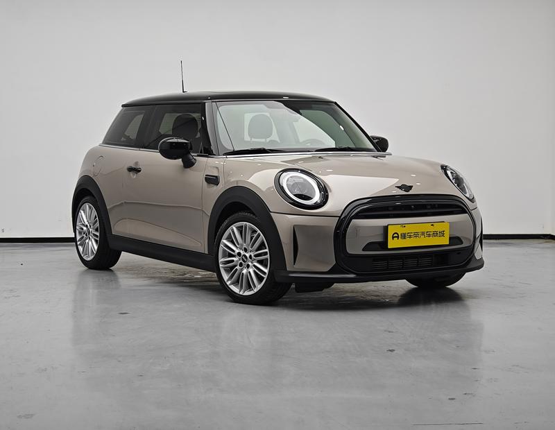 MINI MINI 2023