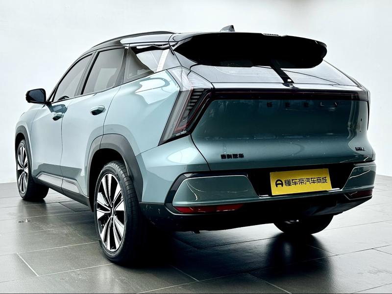 Geely Boyue L 2025