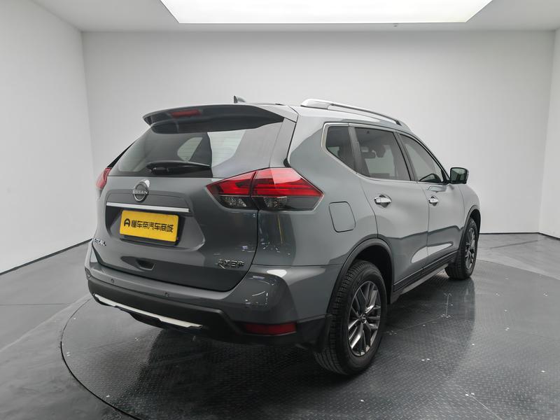 Nissan X-Trail 2025