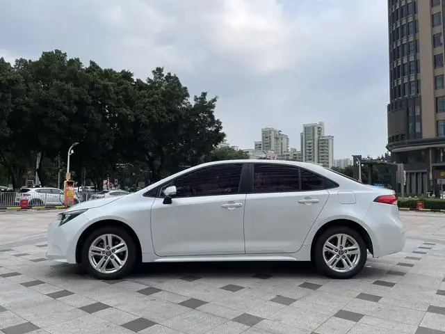 TOYOTA Lei Ling 185T CVT Deluxe Edition