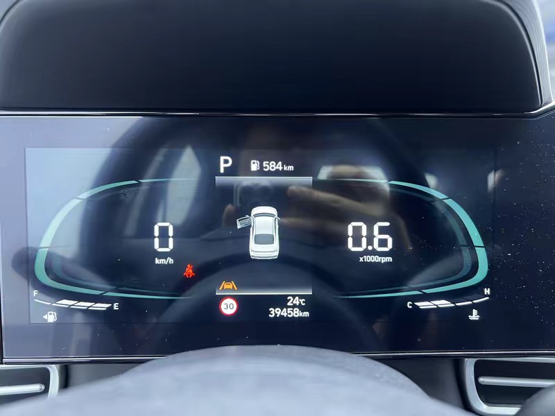 Hyundai Elantra 2023