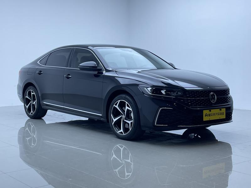 Volkswagen Passat 2024