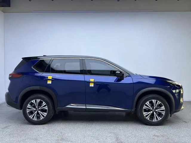 Nissan Qijun VC-Turbo 300 CVT 4WD Deluxe Edition