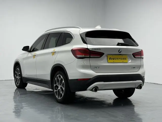 BMW BMW X1 sDrive25Li leading type