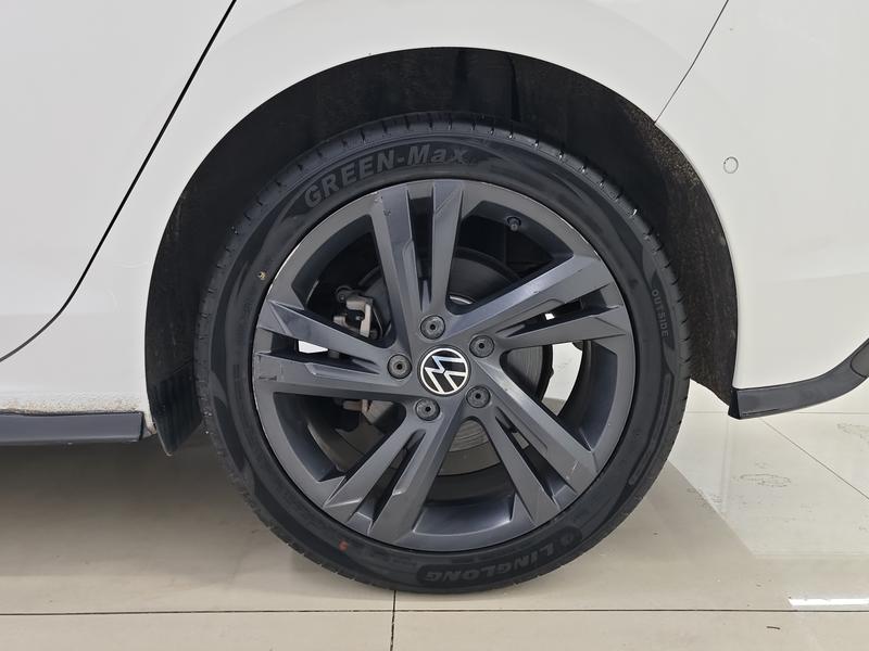 Volkswagen golf 2021