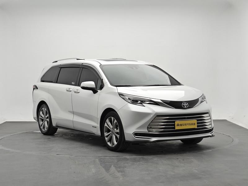 Toyota Sienna 2023
