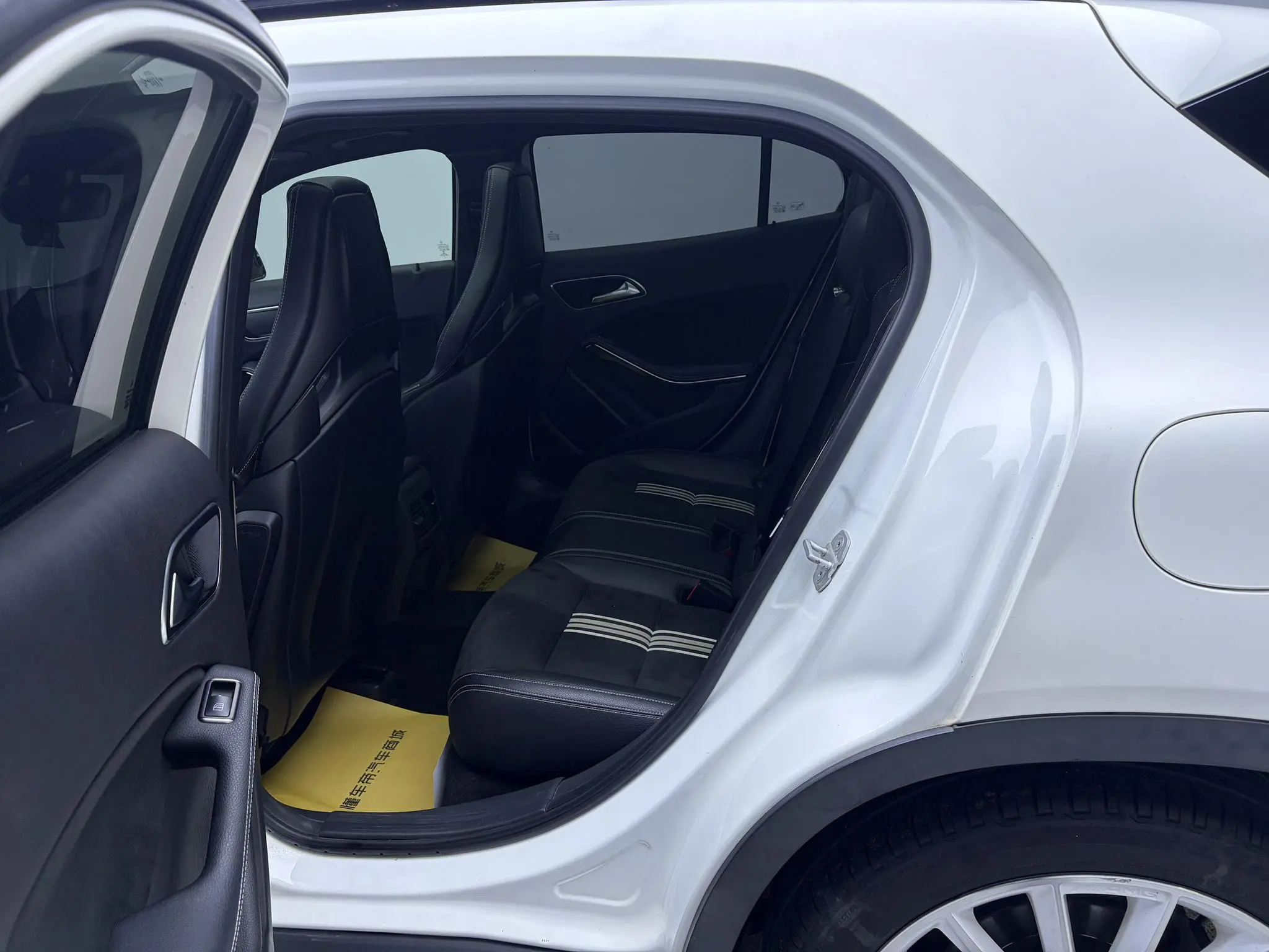 Mercedes-Benz Mercedes-Benz GLA GLA 200 Polar Limited Edition