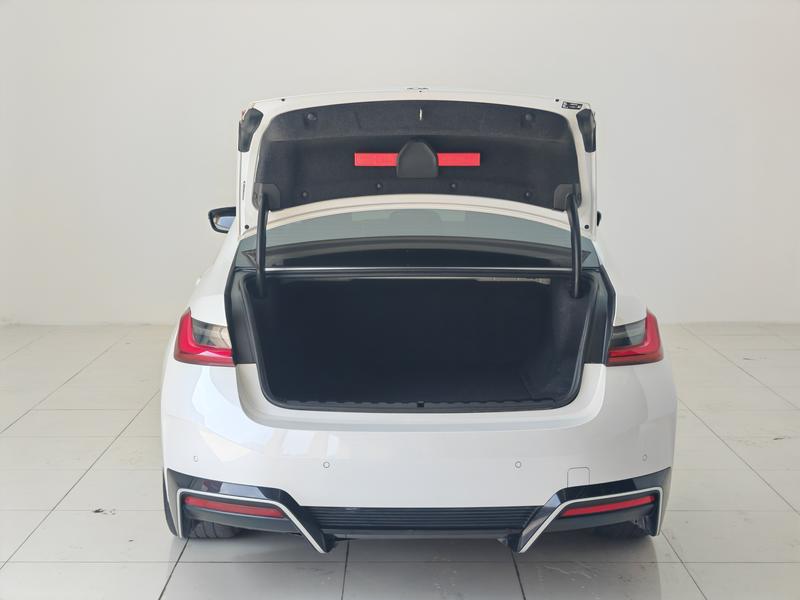 BMW BMW i3 2022