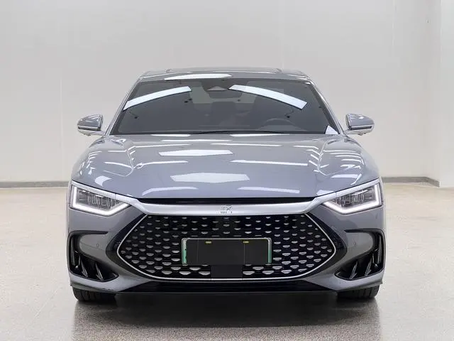BYD Han DM DM-i 121KM exclusive type