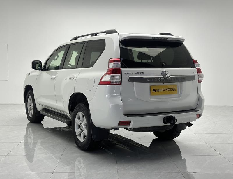Toyota Prado 2016