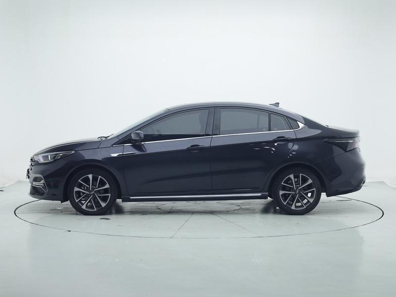 Chery Arrizo 5 PLUS 2021