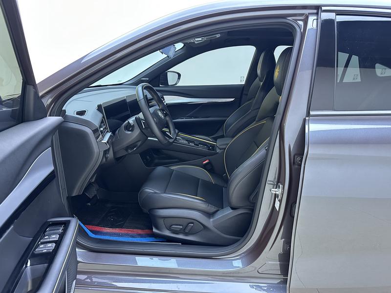 MG MG5 Scorpio 2022